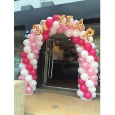 Balloon arch with 14" alphabet